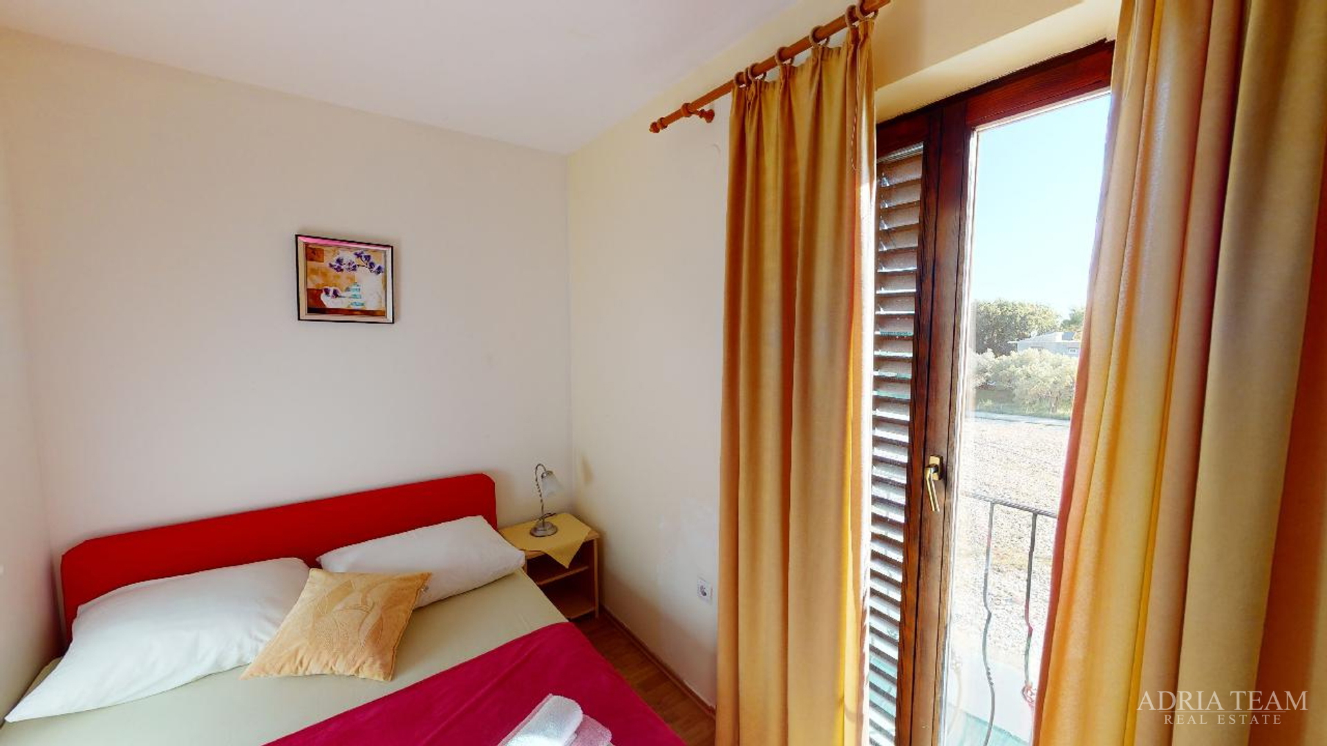 HOTEL S KONOBOM I KROVNOM TERASOM, 1. RED DO MORA - SUKOŠAN