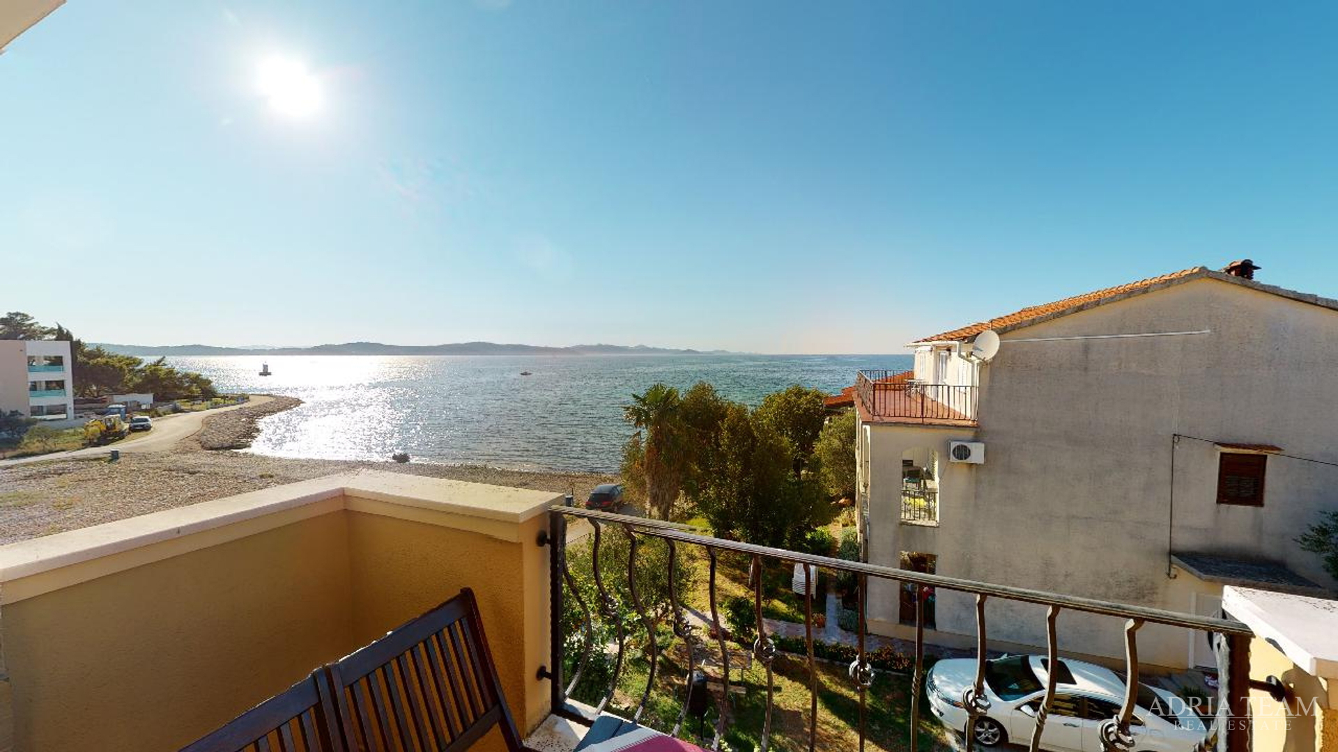 HOTEL S KONOBOM I KROVNOM TERASOM, 1. RED DO MORA - SUKOŠAN