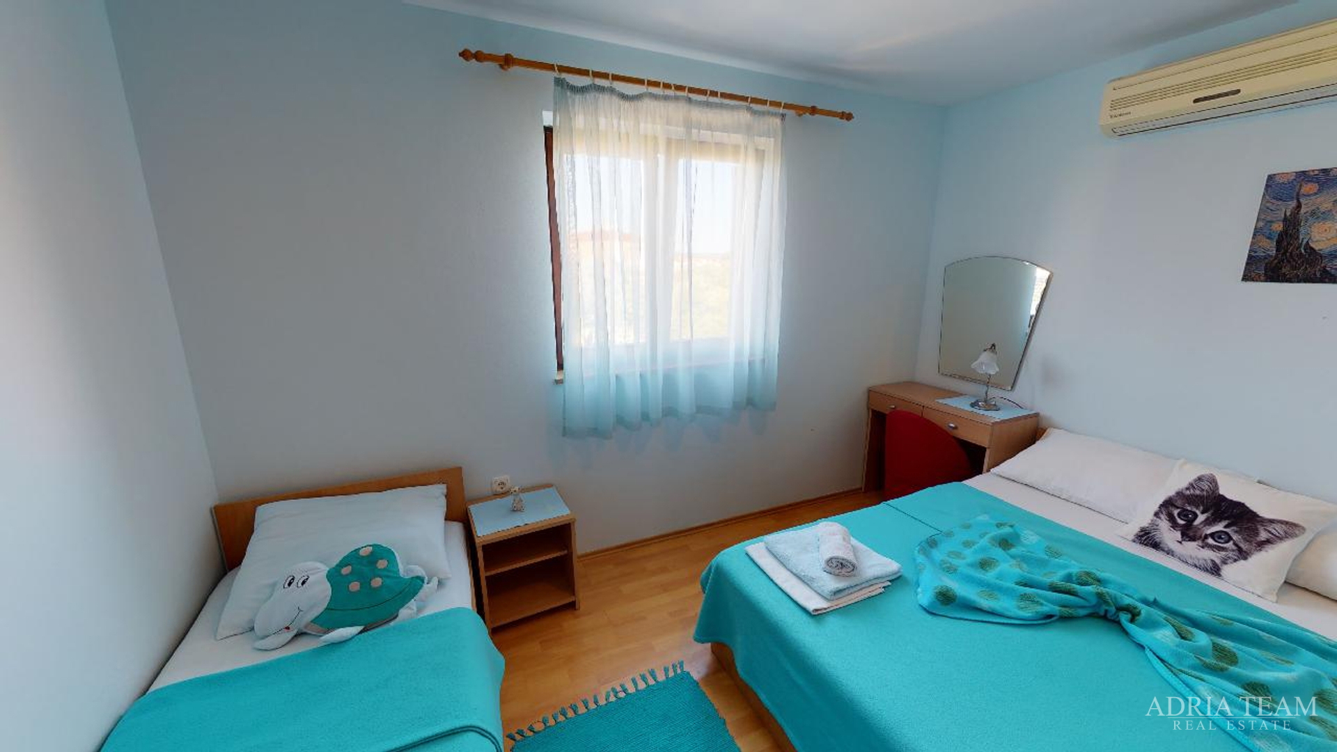 HOTEL S KONOBOM I KROVNOM TERASOM, 1. RED DO MORA - SUKOŠAN