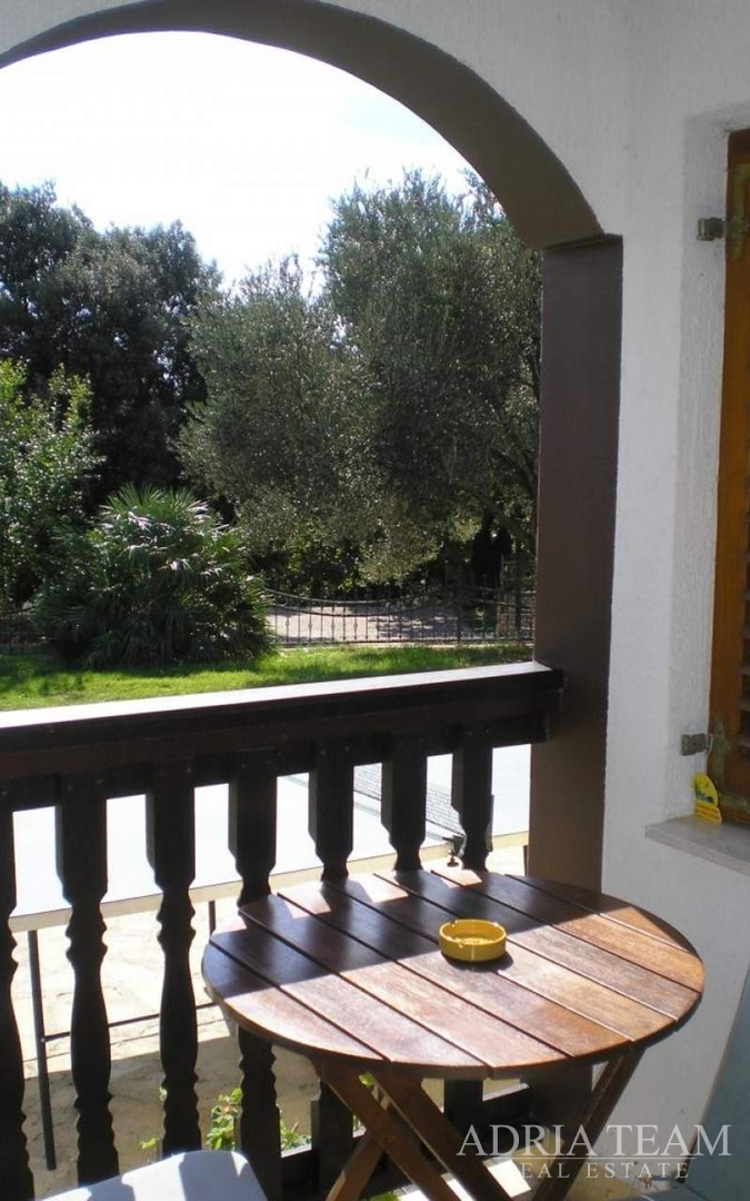 HOTEL 50 m OD MORA - POSEDARJE