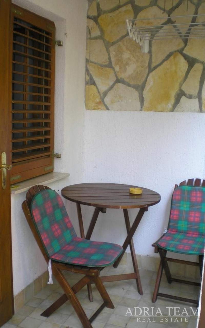 HOTEL 50 m OD MORA - POSEDARJE