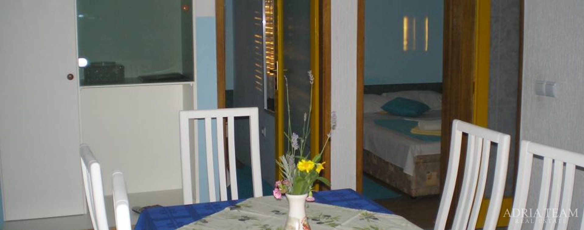 HOTEL 50 m OD MORA - POSEDARJE