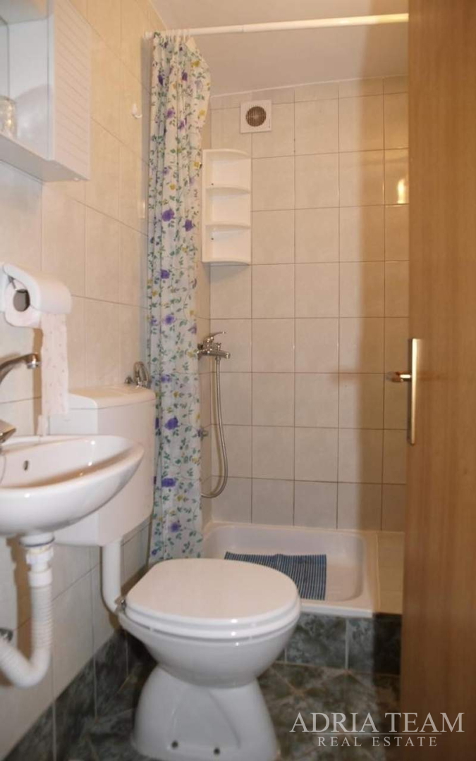 HOTEL 50 m OD MORA - POSEDARJE