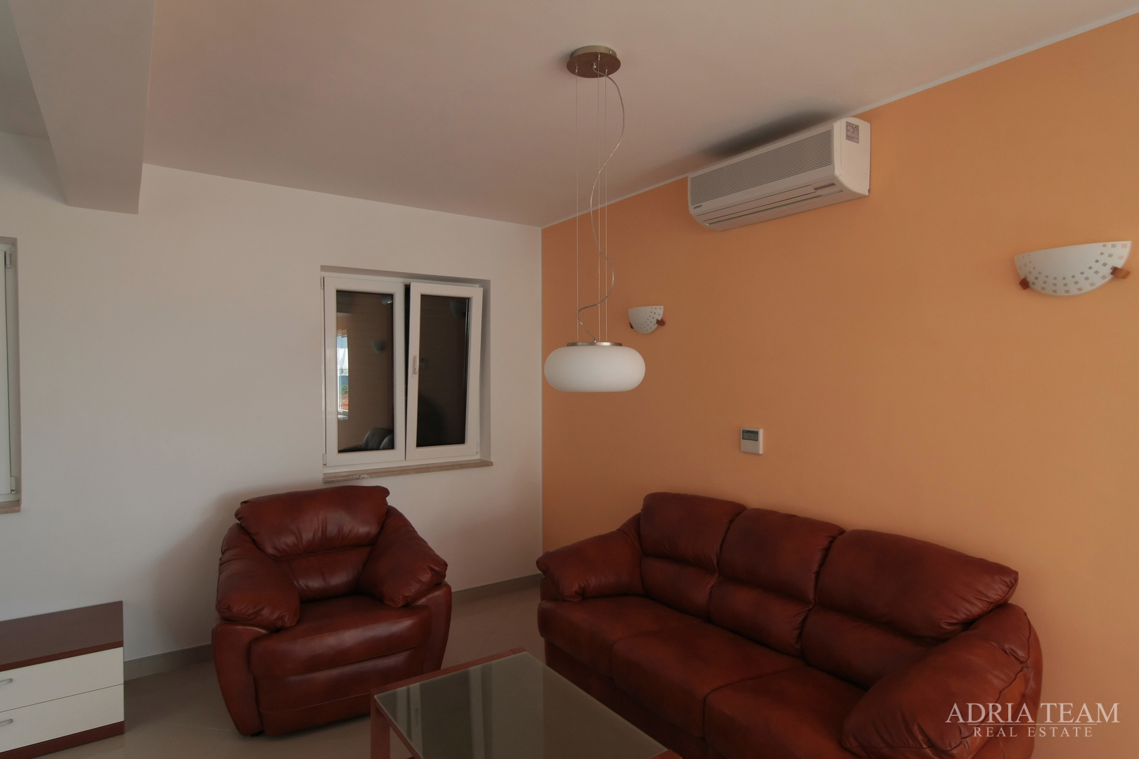 LUKSUZNA VILA 100 m OD MARINE - BETINA, MURTER