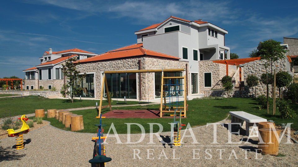 LUXURY VILLA 100 m FROM MARINA - BETINA, MURTER