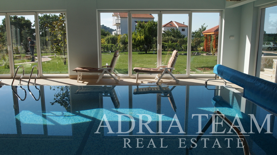 LUXURY VILLA 100 m FROM MARINA - BETINA, MURTER