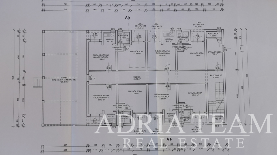 EXCELLENT INVESTMENT, 50 m FROM THE SEA!  PAG, POVLJANA