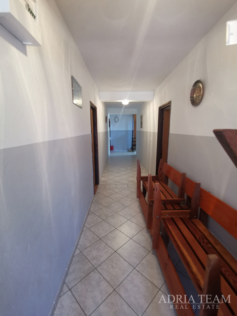 EXCELLENT INVESTMENT, 50 M FROM THE SEA! PAG, POVLJANA