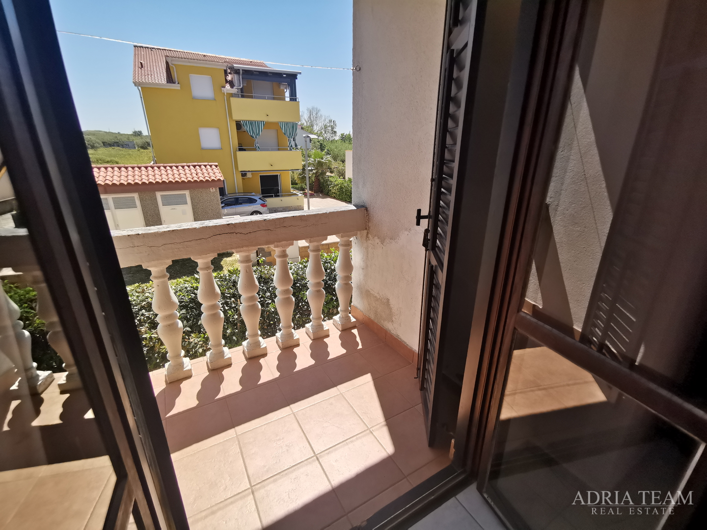 EXCELLENT INVESTMENT, 50 M FROM THE SEA! PAG, POVLJANA