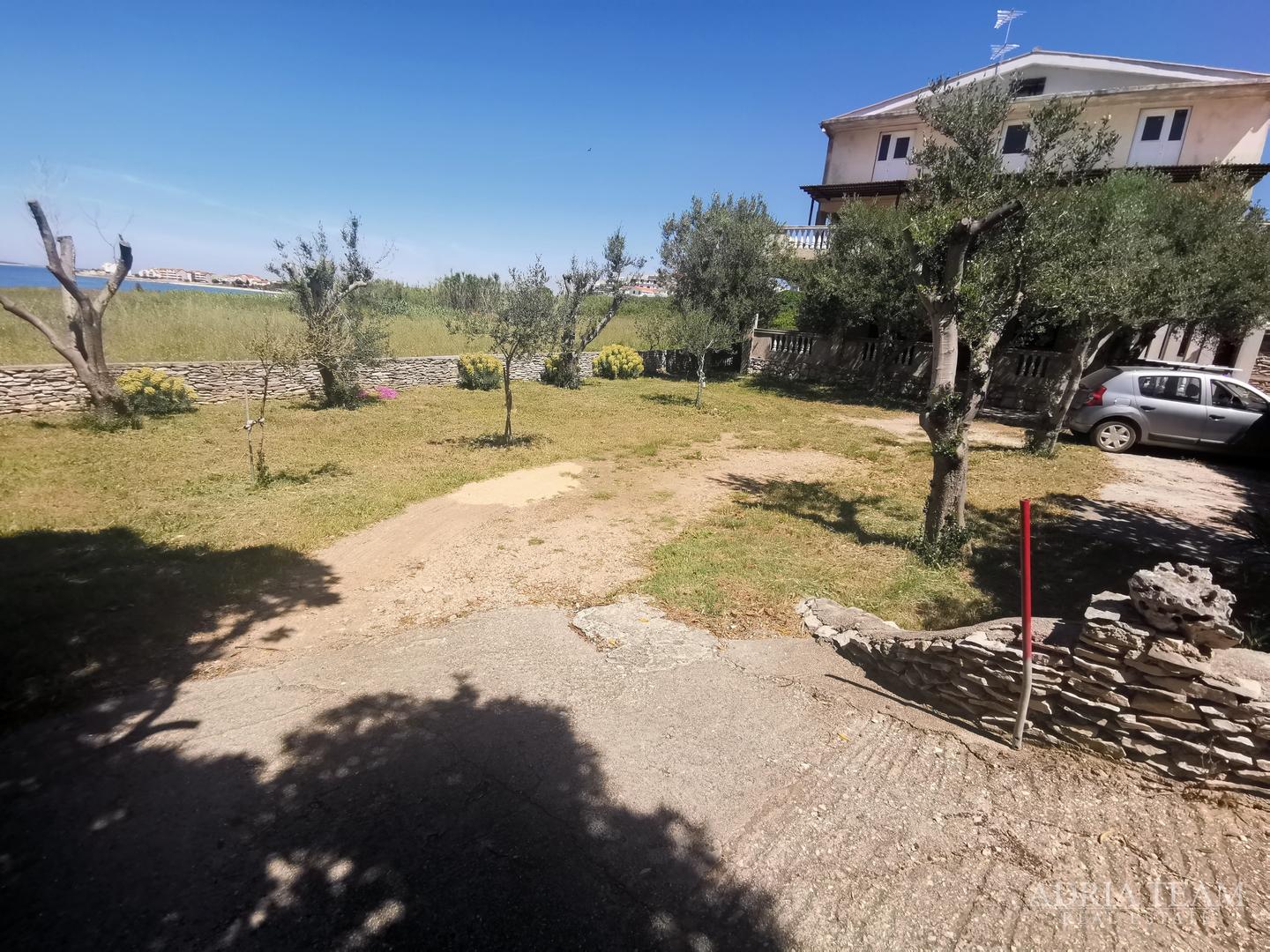 EXCELLENT INVESTMENT, 50 M FROM THE SEA! PAG, POVLJANA