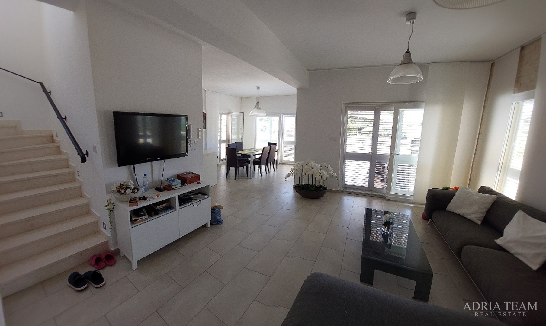 VILLA, 5 M FROM THE SEA, EXCELLENT LOCATION! - ROGOZNICA