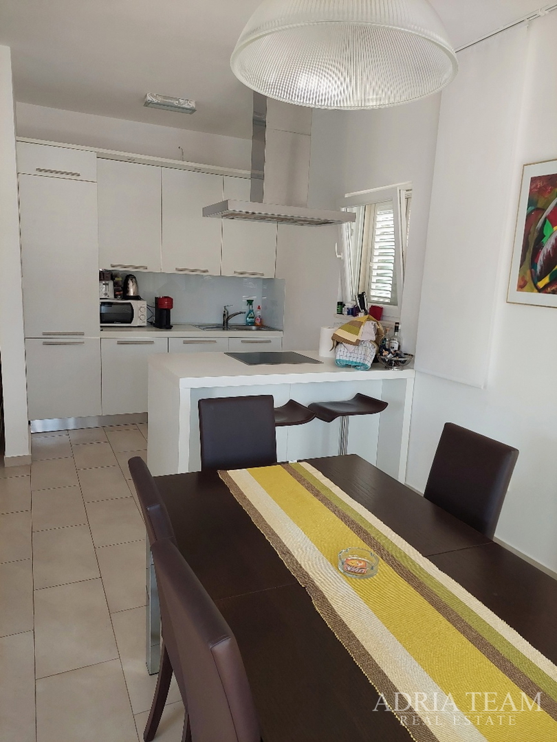 VILLA, 5 M FROM THE SEA, EXCELLENT LOCATION! - ROGOZNICA