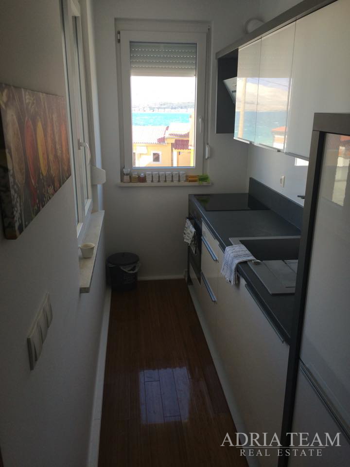 APARTMENT WITH A BEAUTIFUL SEA VIEW, 50 m FROM THE SEA - PAG