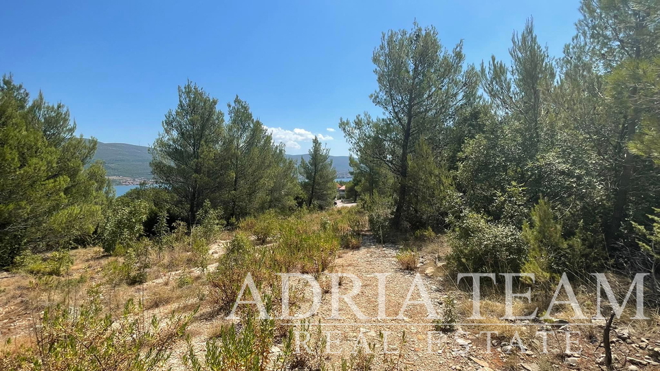 BUILDING LAND IN A GREAT LOCATION - PRIDRAGA