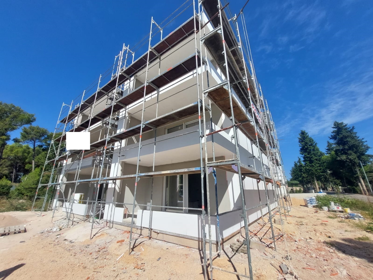 APARTMANI, NOVOGRADNJA, IZVRSNA LOKACIJA, AKCIJSKA CIJENA! - PAKOŠTANE