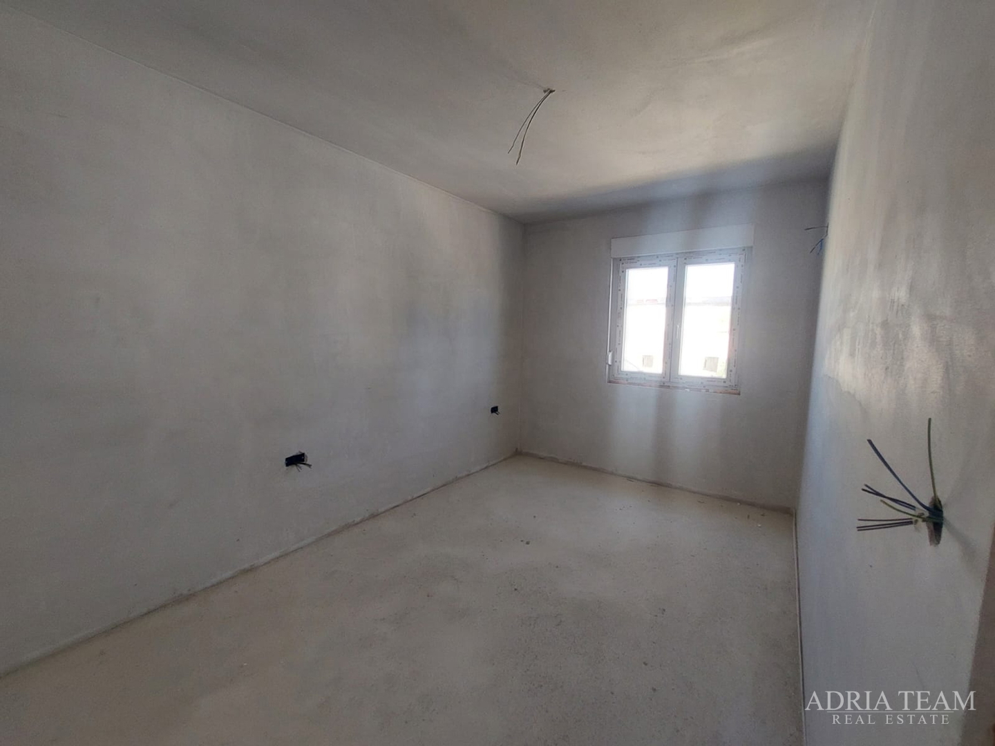 APARTMANI, NOVOGRADNJA, IZVRSNA LOKACIJA, AKCIJSKA CIJENA! - PAKOŠTANE