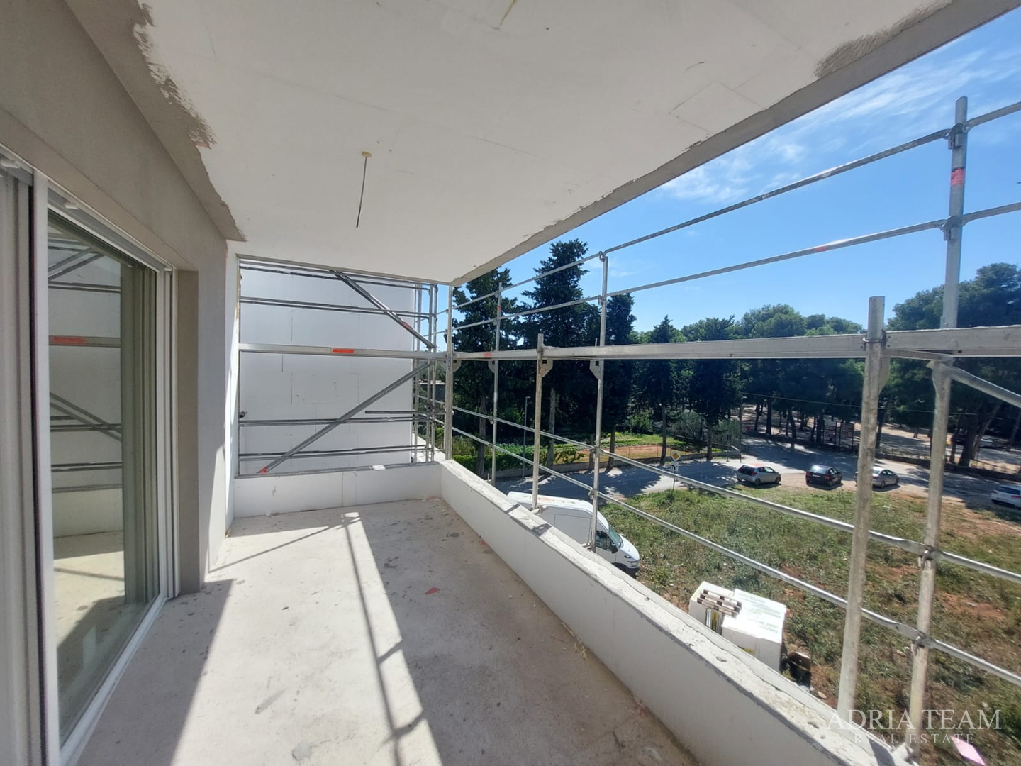 APARTMANI, NOVOGRADNJA, IZVRSNA LOKACIJA, AKCIJSKA CIJENA! - PAKOŠTANE