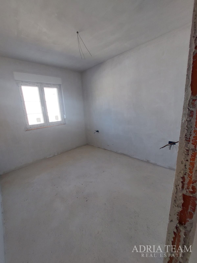 APARTMANI, NOVOGRADNJA, IZVRSNA LOKACIJA, AKCIJSKA CIJENA! - PAKOŠTANE