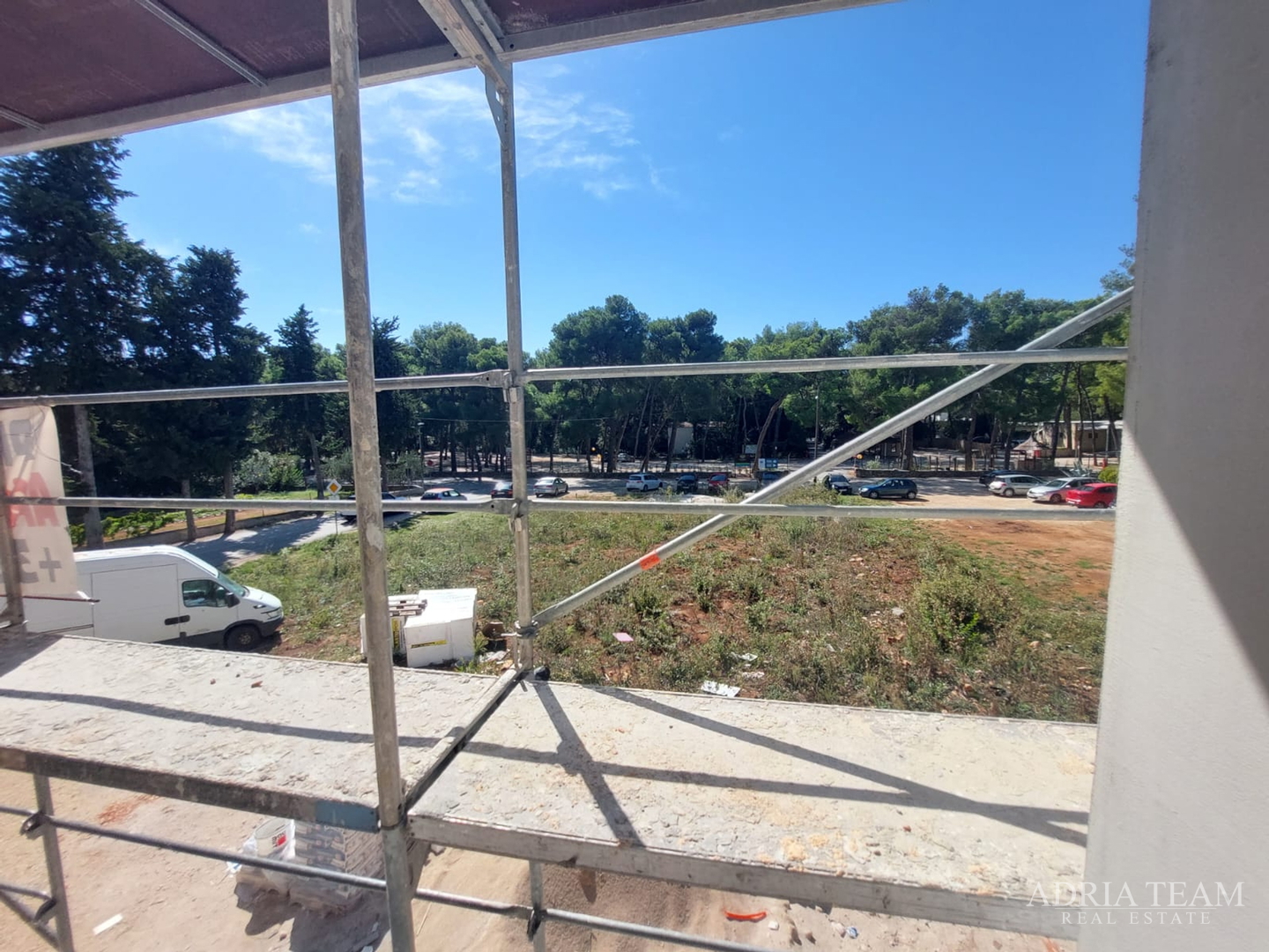 APARTMANI, NOVOGRADNJA, IZVRSNA LOKACIJA, AKCIJSKA CIJENA! - PAKOŠTANE