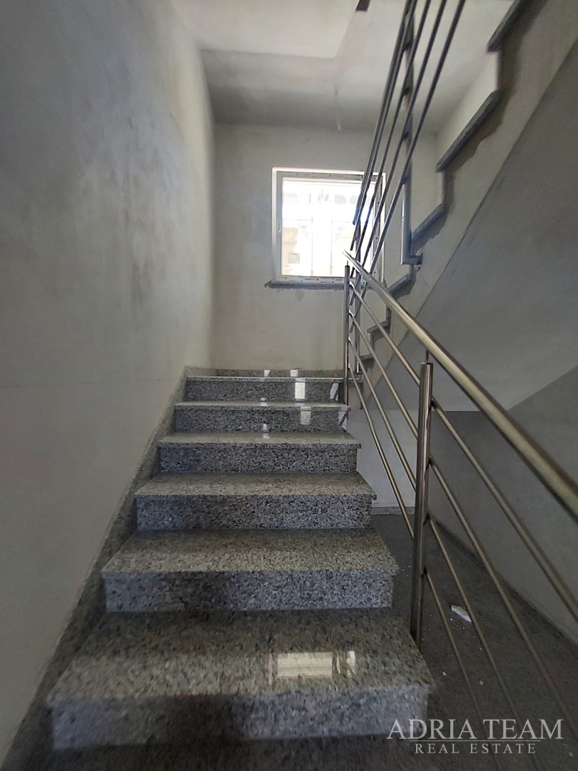 APARTMANI, NOVOGRADNJA, IZVRSNA LOKACIJA, AKCIJSKA CIJENA! - PAKOŠTANE