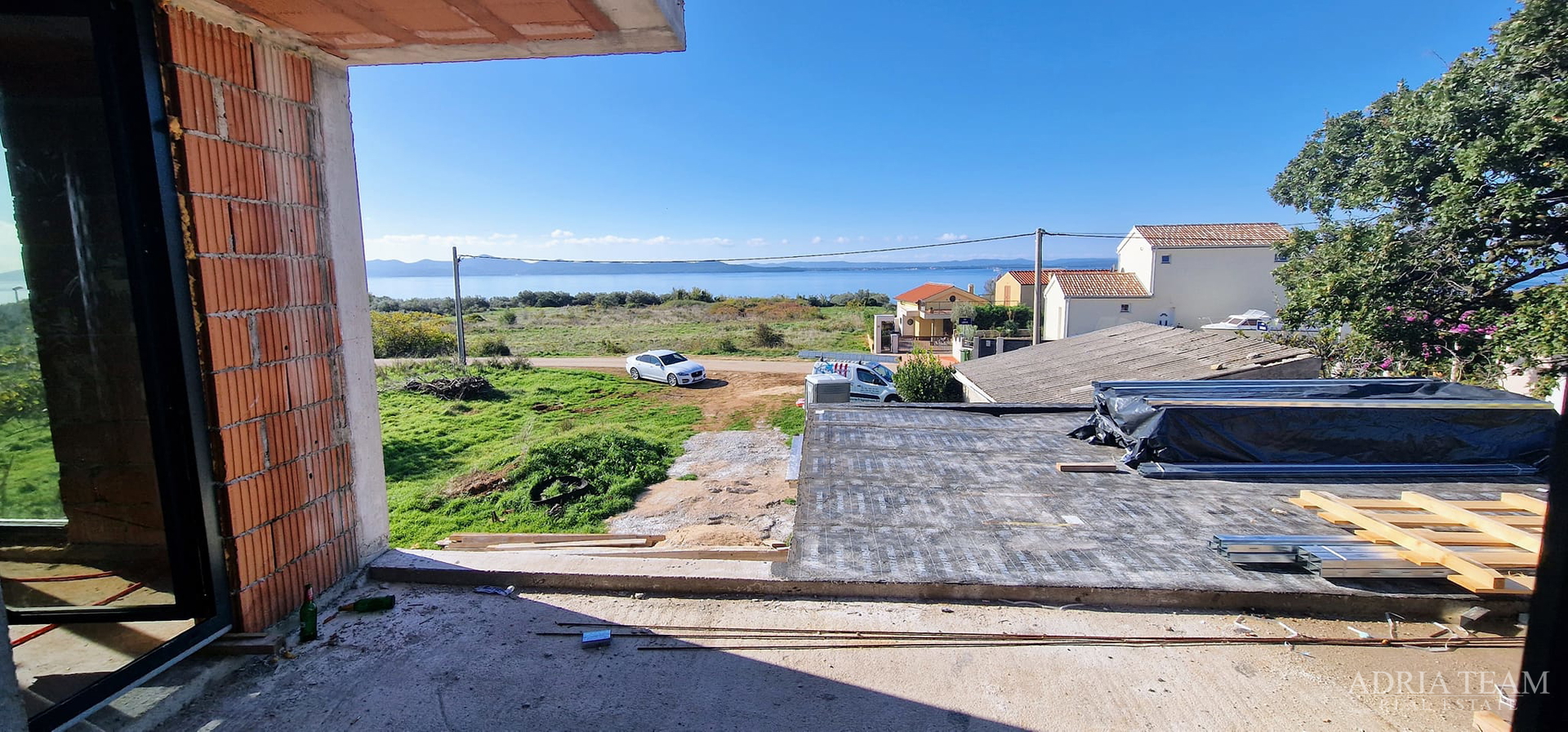 VILA, NOVOGRADNJA, IZVRSNA LOKACIJA - KOŽINO