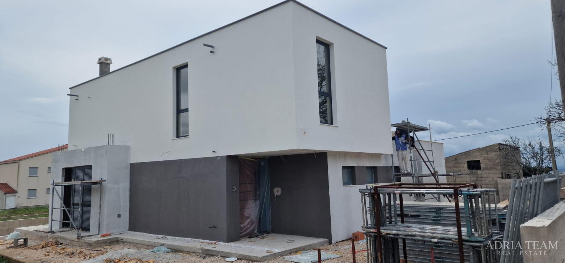 VILA, NOVOGRADNJA, IZVRSNA LOKACIJA - KOŽINO