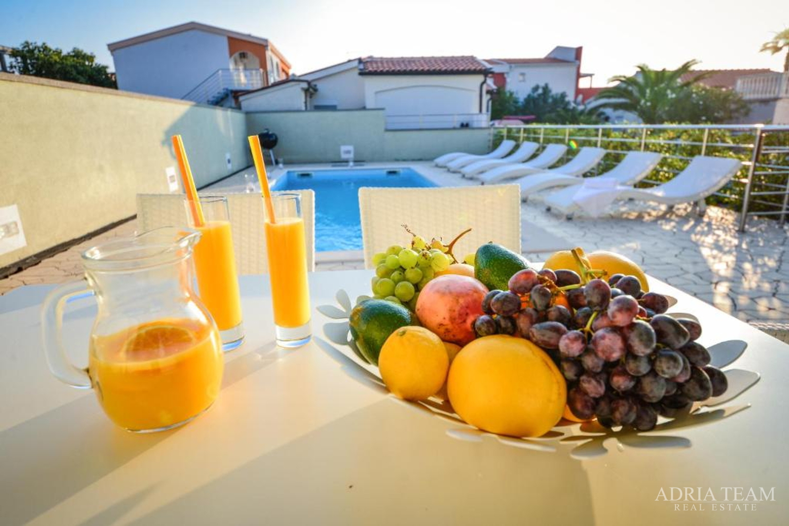 VILA, DRUGI RED DO MORA - VIR