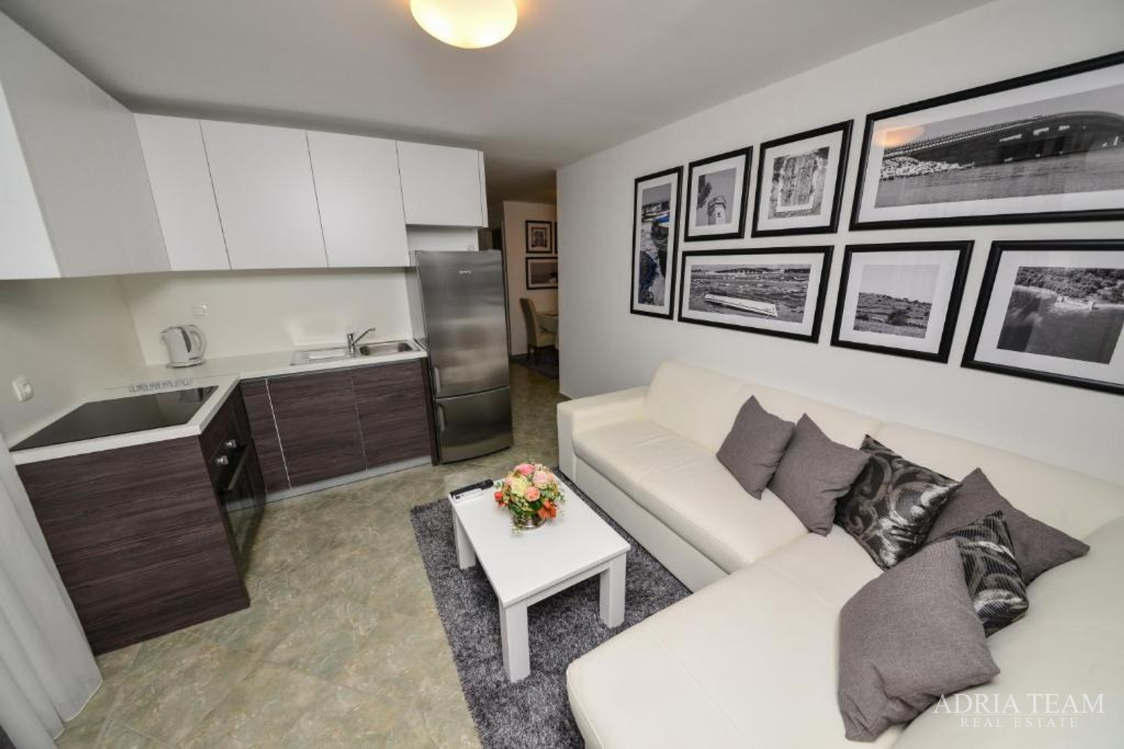 VILA, DRUGI RED DO MORA - VIR