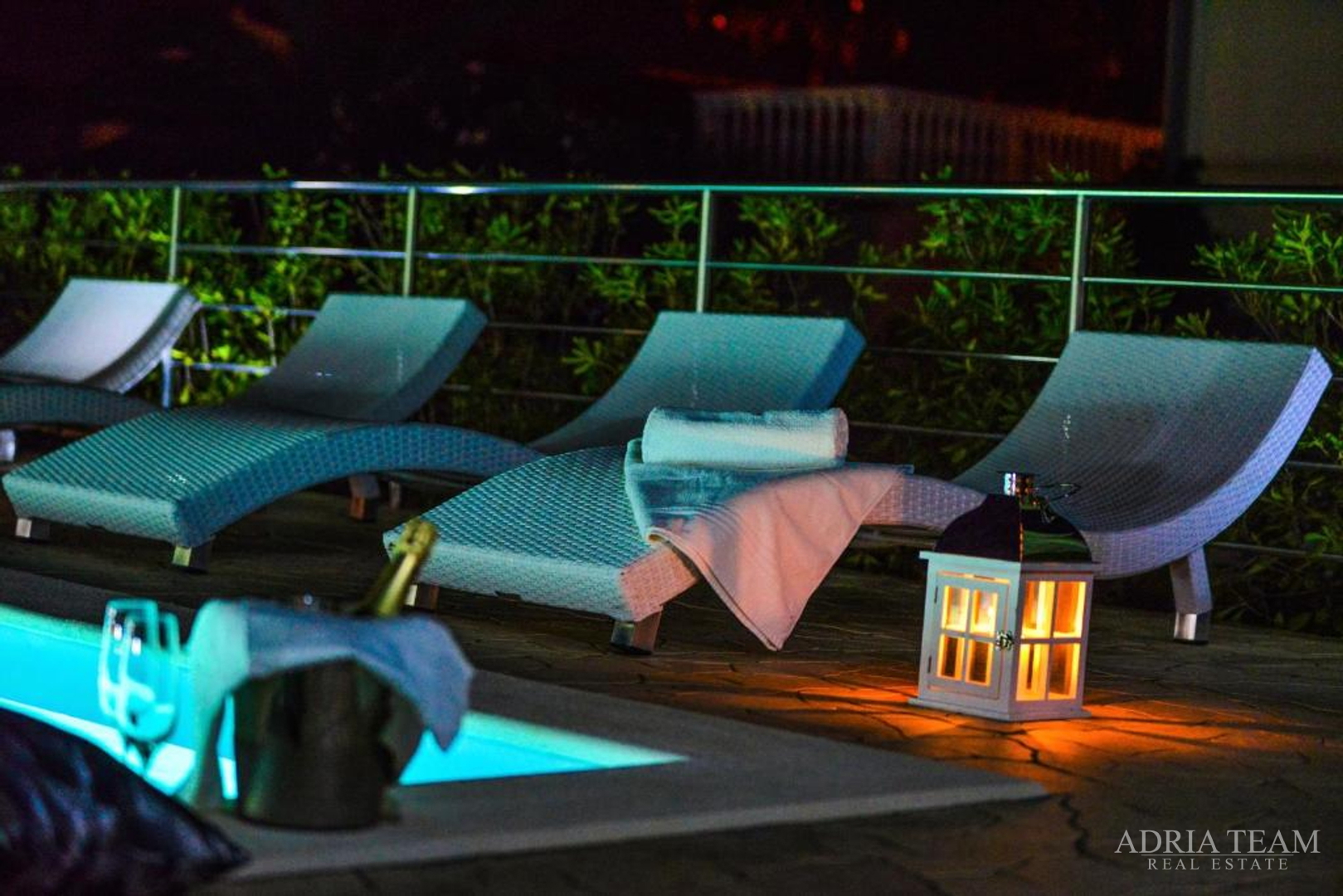 VILA, DRUGI RED DO MORA - VIR