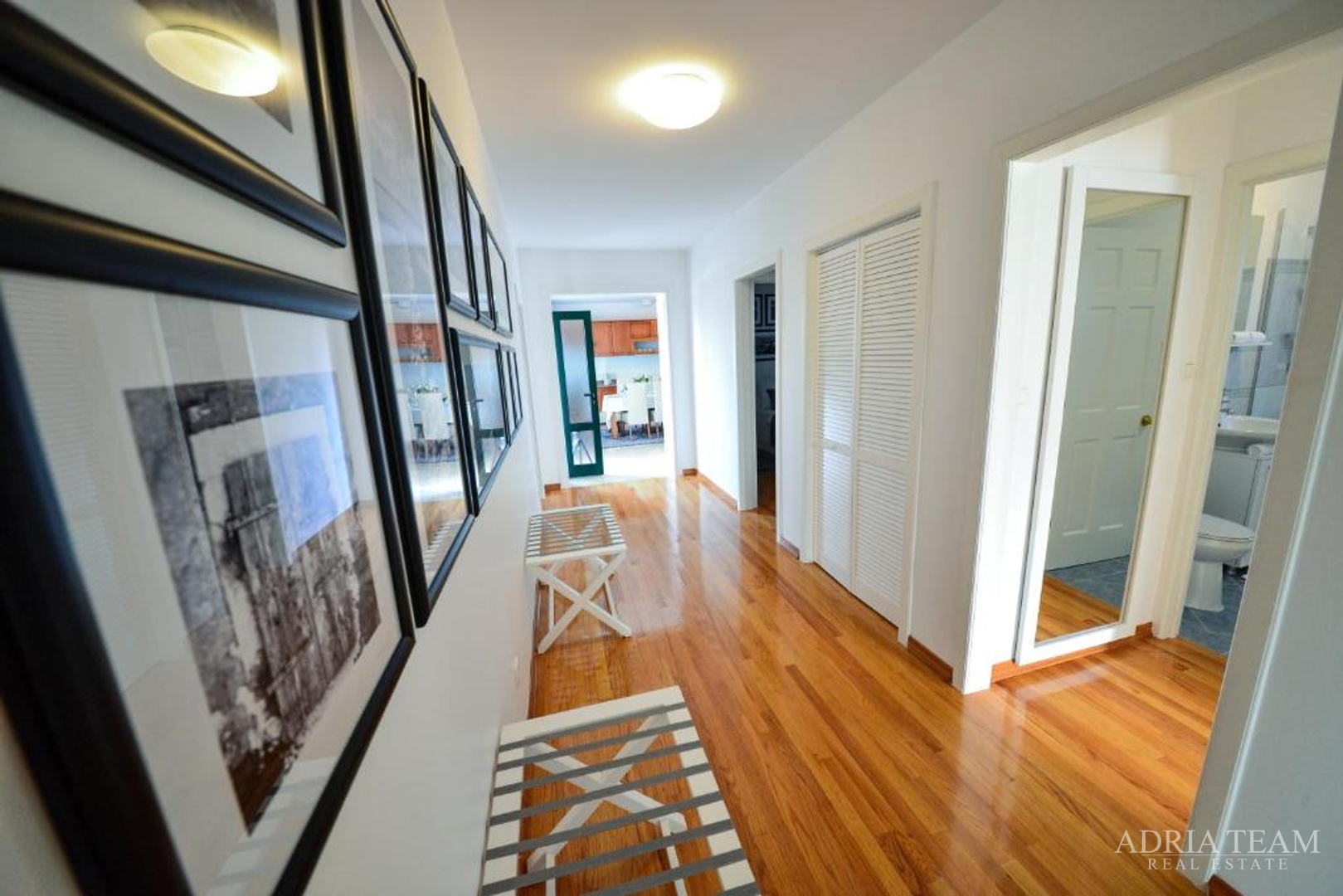 VILA, DRUGI RED DO MORA - VIR