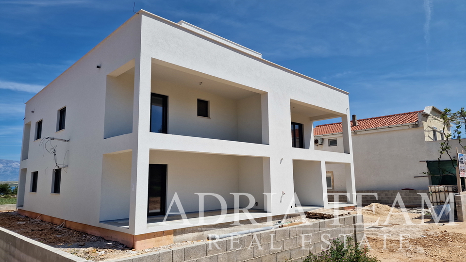 APARTMENTS IN A RESIDENTIAL BUILDING ON THE GROUND FLOOR, NEW BUILDING - VIR