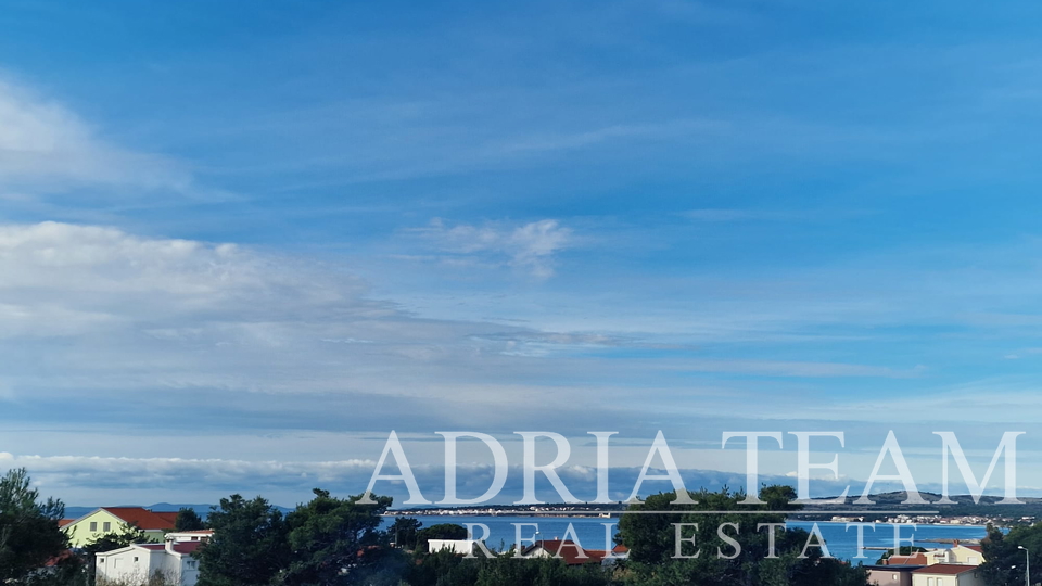 APARTMENTS IN A RESIDENTIAL BUILDING ON THE GROUND FLOOR, NEW BUILDING - VIR