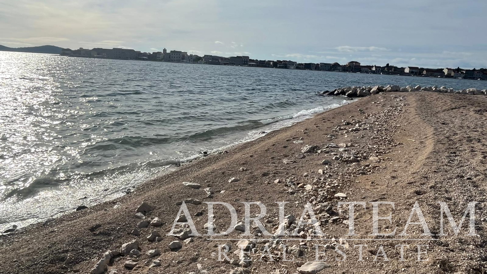 APARTMENTS, FIRST ROW TO THE SEA - BRODARICA, ŠIBENIK