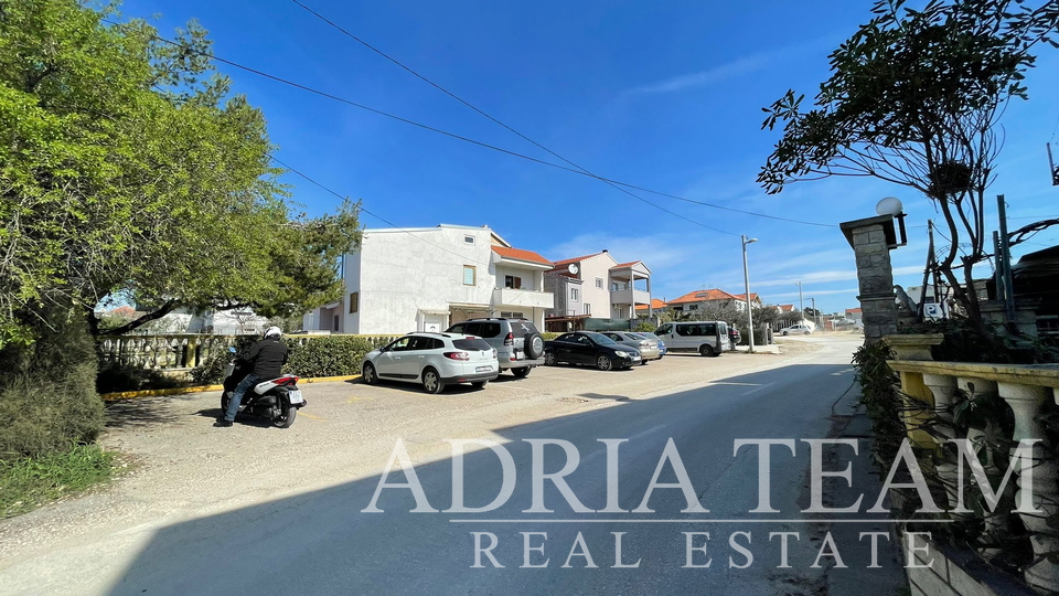 RESIDENTIAL-COMMERCIAL COMPLEX, EXCELLENT OPPORRTUNITY FOR INVESTMENT! ZADAR