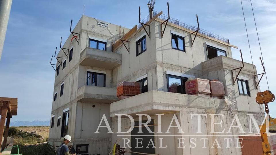 APARTMENTS ON EXCELLENT LOCATION IN URBAN VILLA, NEW CONSTRUCTION - POVLJANA, PAG