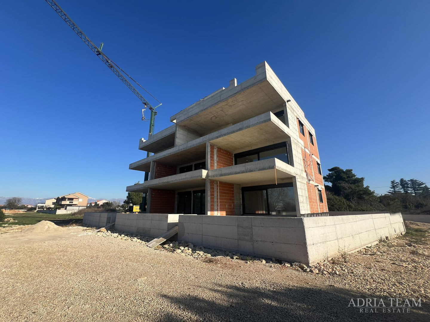 LUXURY APARTMENTS IN A NEW BUILDING, 20 M FROM THE SEA - ZATON