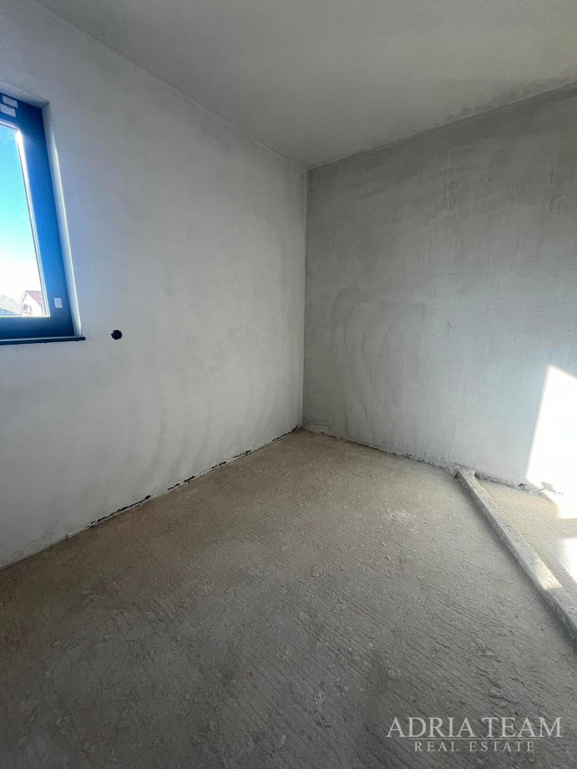 LUXURY APARTMENTS IN A NEW BUILDING, 20 M FROM THE SEA - ZATON