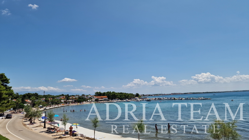 APARTMENTS, NEW BUILDING, FIRST ROW TO THE SEA - VIR, SOUTH SIDE, CENTER