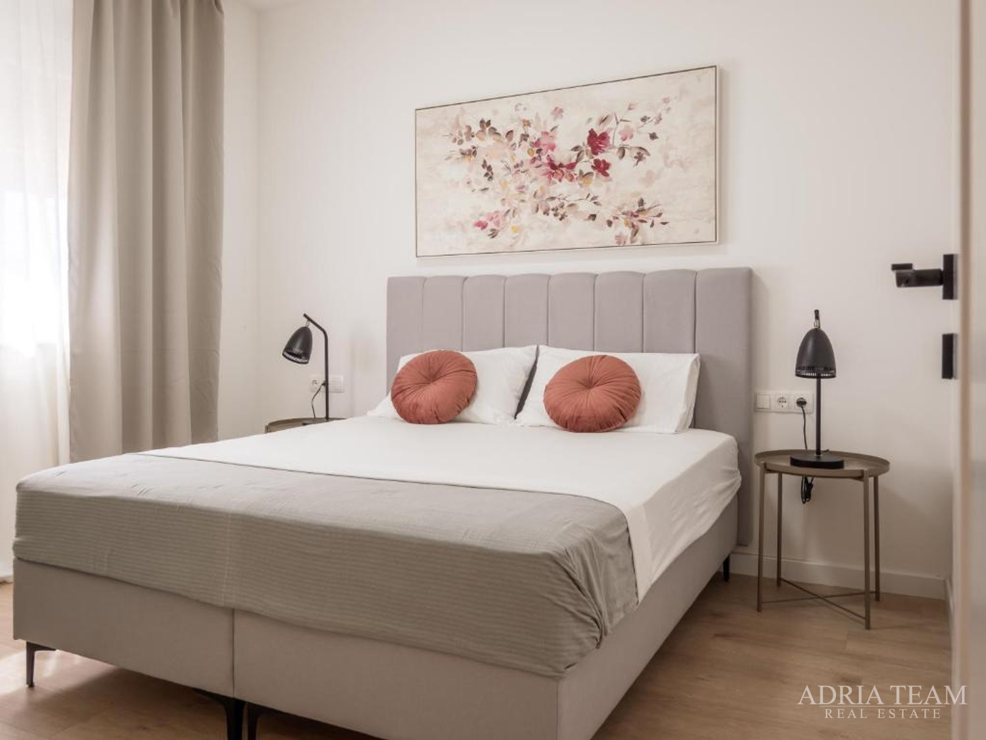 HOUSE WITH A POOL, QUIET AND PEACEFUL LOCATION, VRSI - ZADAR