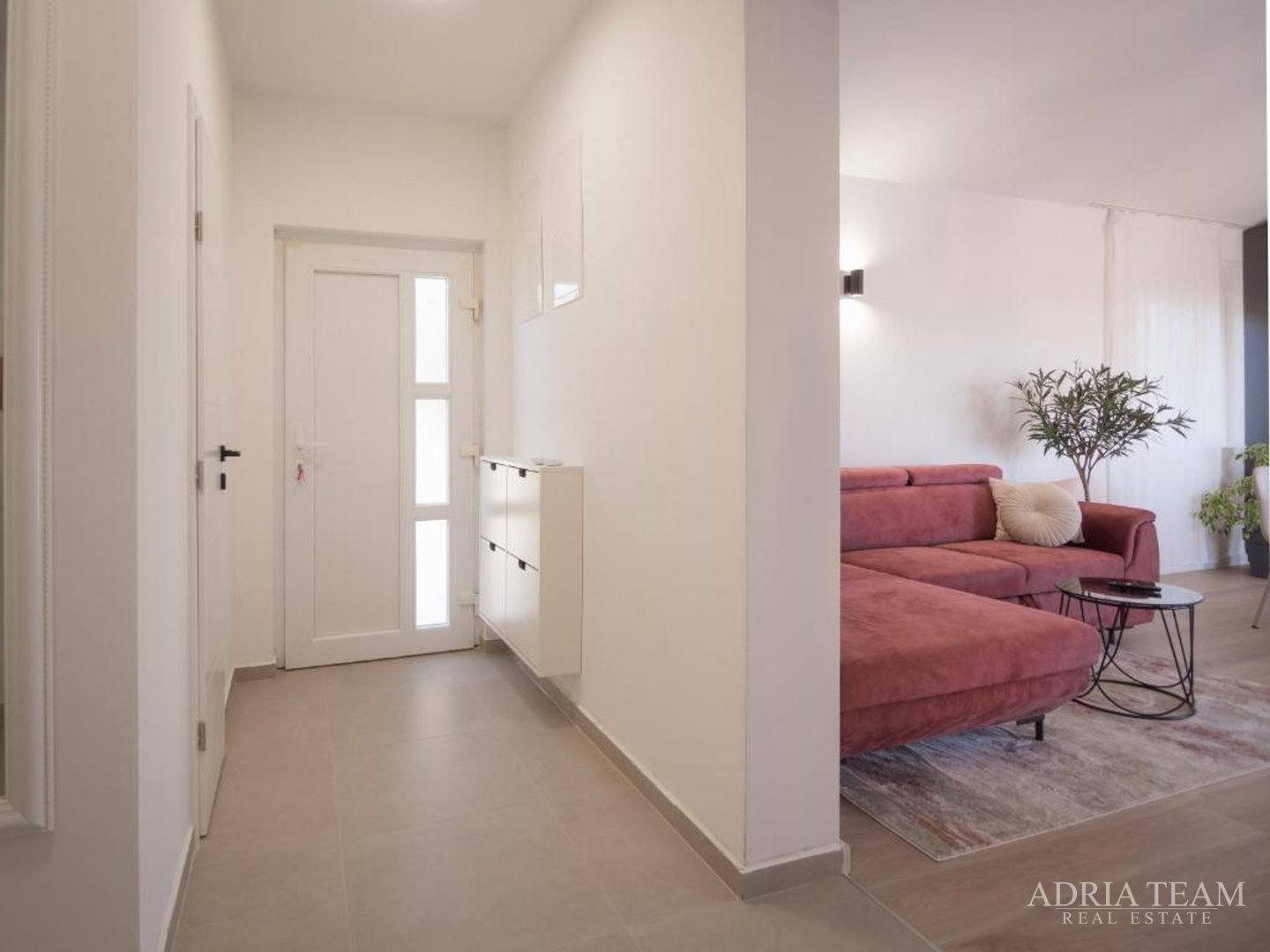 HOUSE WITH A POOL, QUIET AND PEACEFUL LOCATION, VRSI - ZADAR