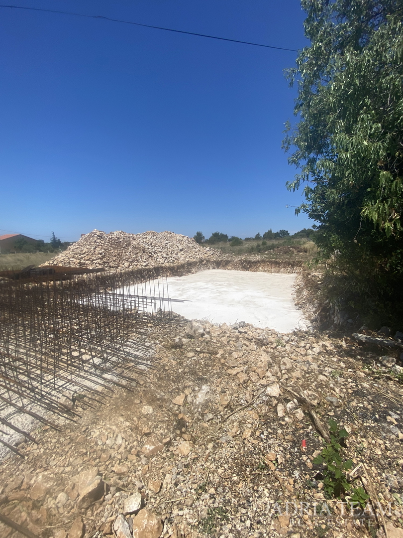 HOUSE WITH A POOL, QUIET AND PEACEFUL LOCATION, VRSI - ZADAR