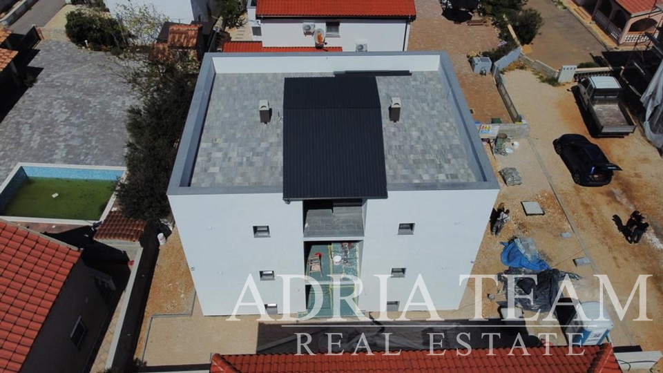 House, 243 m2, For Sale, Vir