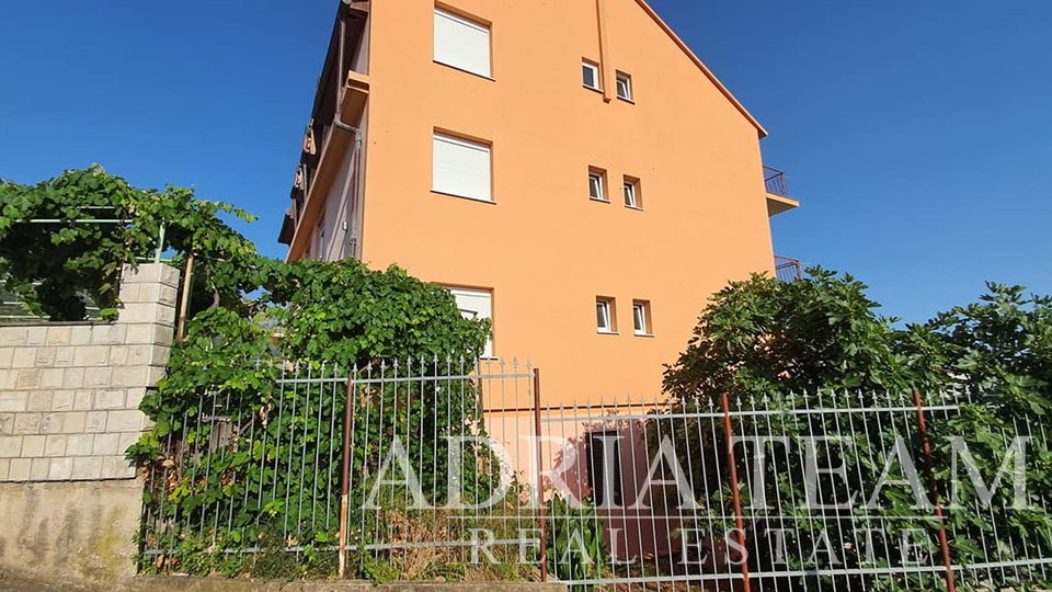 HOTEL MIT MEERBLICK - MAKARSKA RIVIERA