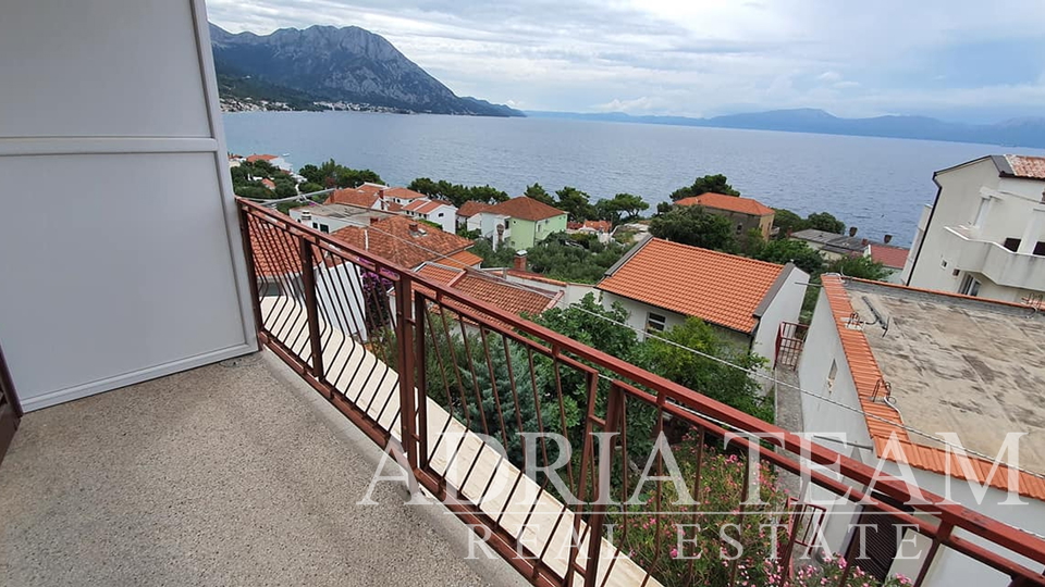 HOTEL S VÝHLEDEM NA MOŘE - GRADAC, MAKARSKÁ RIVIÉRA