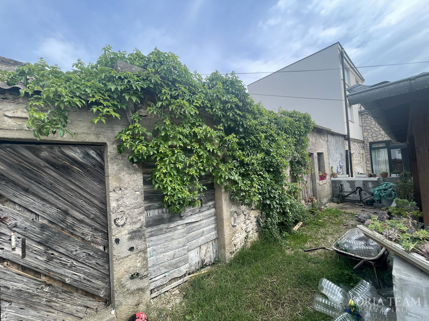 KUĆA ZA REKONSTRUKCIJU, IDEJNI PROJEKT - VRSI