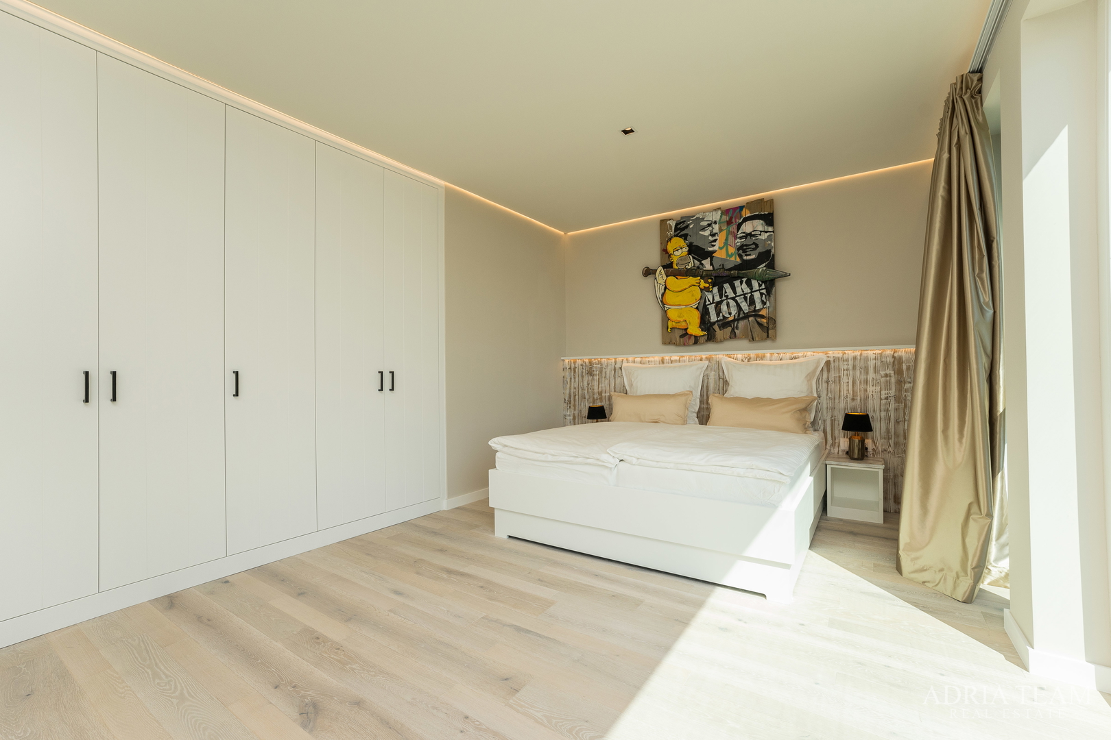 LUKSUZNA VILA U PRVOM REDU DO MORA - LJUBAČ