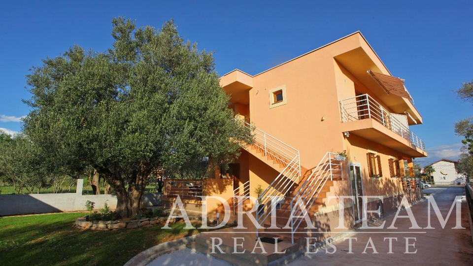 APARTMENT HOUSE IN THE SURROUNDINGS OF ZADAR