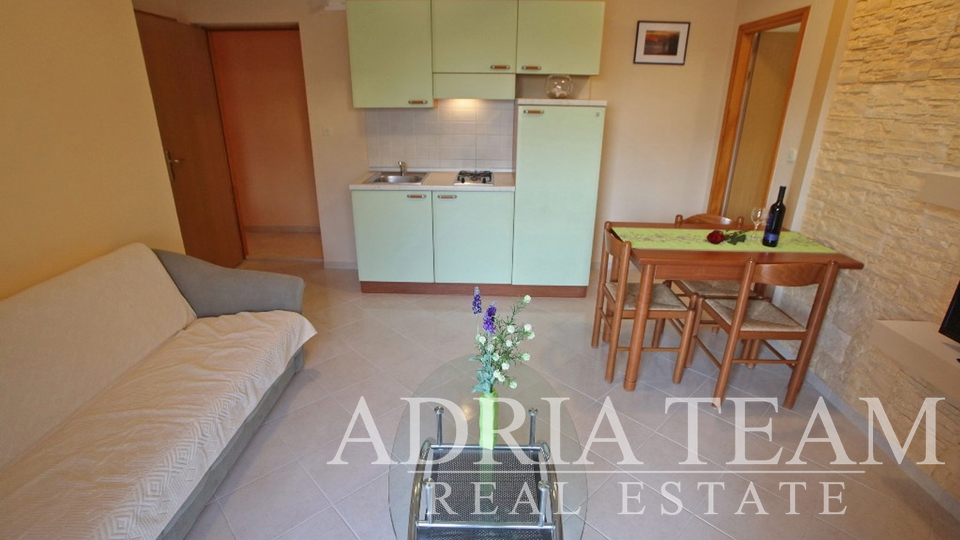 APARTMENT HOUSE IN THE SURROUNDINGS OF ZADAR