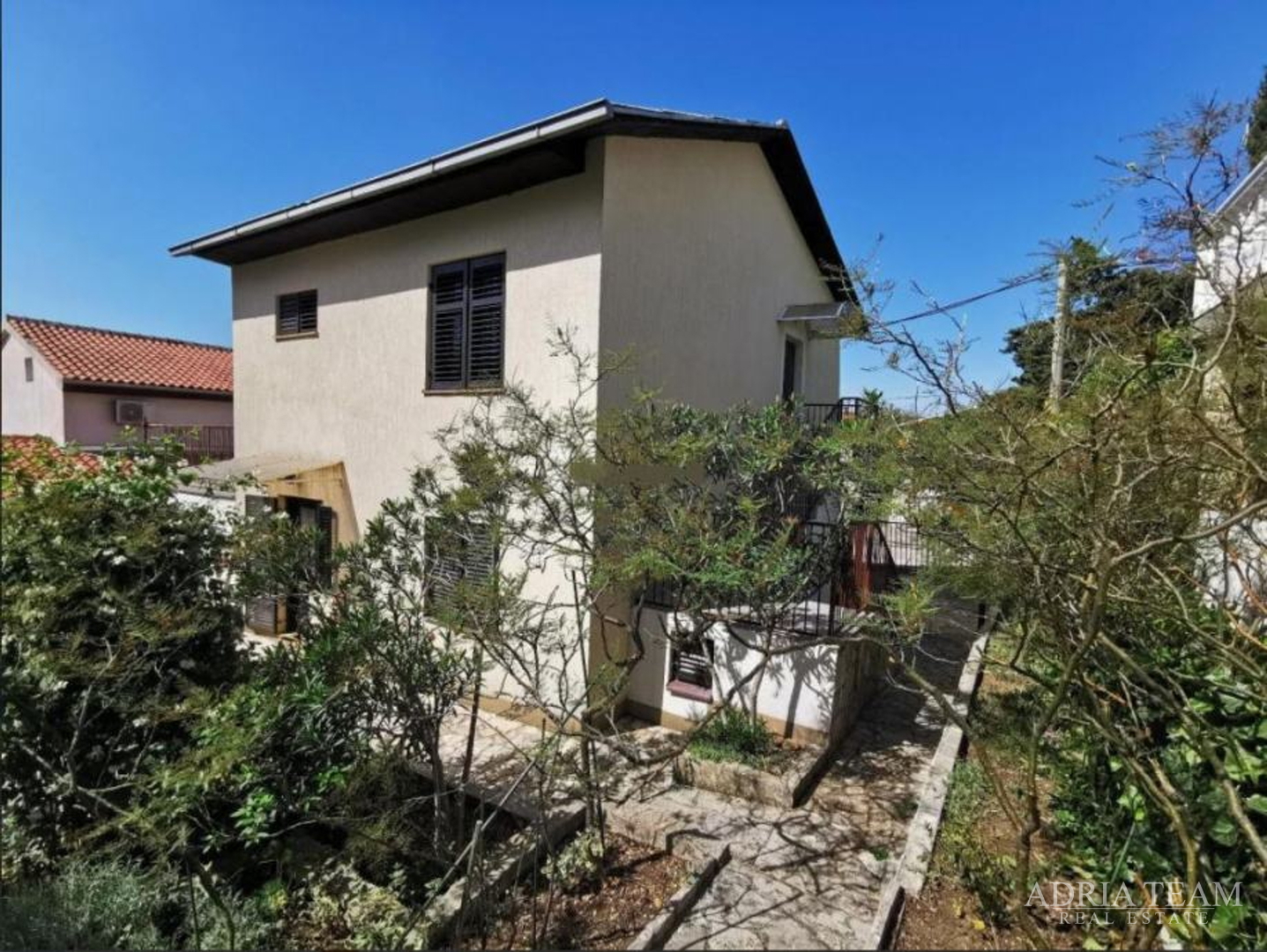 EINFAMILIENHAUS MIT MEERBLICK - KARIN GORNJI