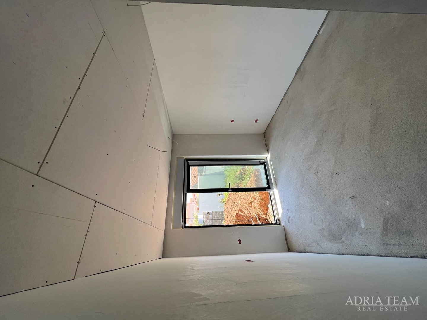 VILLA WITH SEA VIEW, NEW CONTRUCTION - VRSI